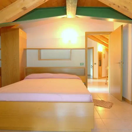 Ferienwohnung Residenza Artini Comano Terme Exterior foto